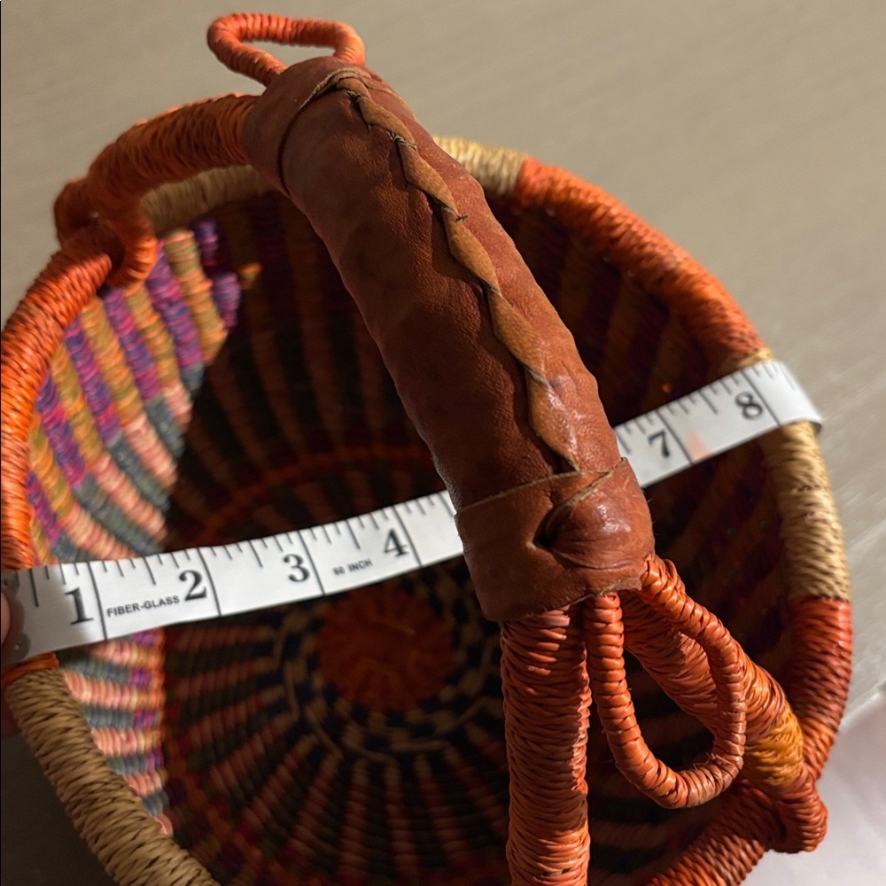 Artisan basket - Picture 4 of 5